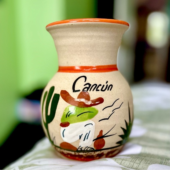 Vintage Mexican Pottery Handmade Siesta Sleeping Somberero Hat Planter Vase Art - Picture 6 of 9